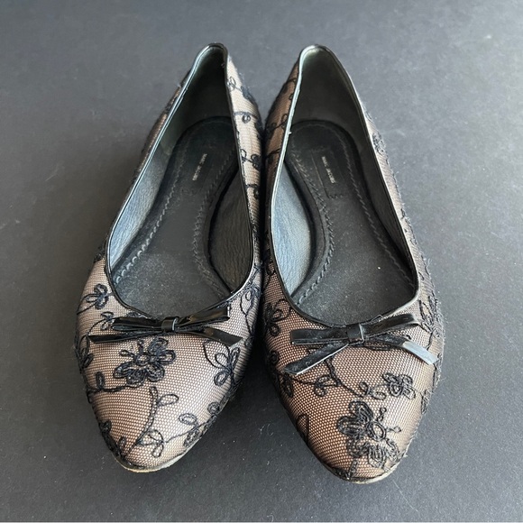 MARC JACOBS | Nude Flats with Floral Lace Overlay - Picture 8 of 13